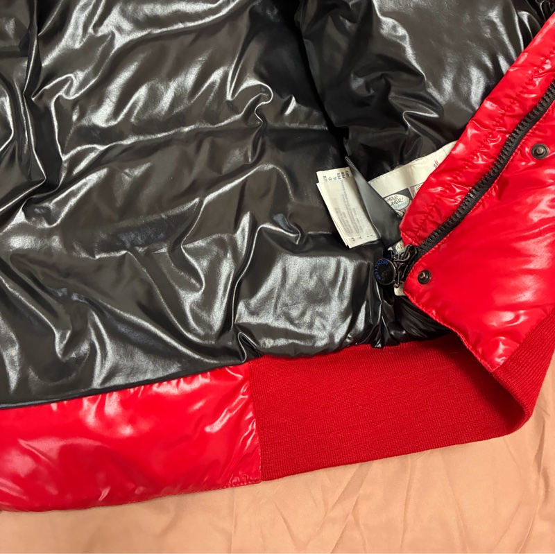 Moncler 羽絨外套 正紅色-14