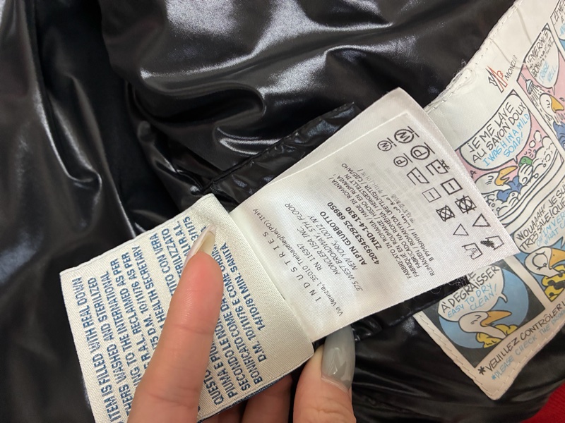 Moncler 羽絨外套 正紅色-17