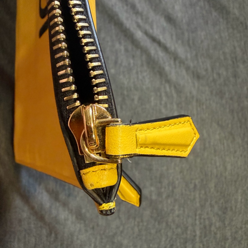 🔥 FENDI Roma 黃色手拿包 / 手拿袋-5