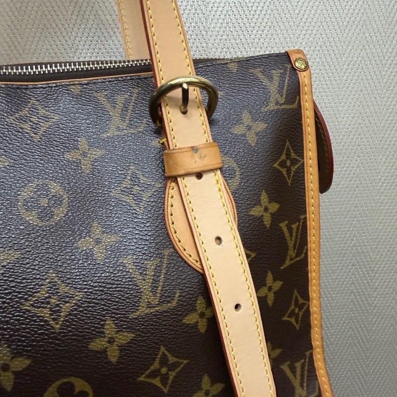 LV 原花金釦Popincourt Haut手提肩背包M40007-2