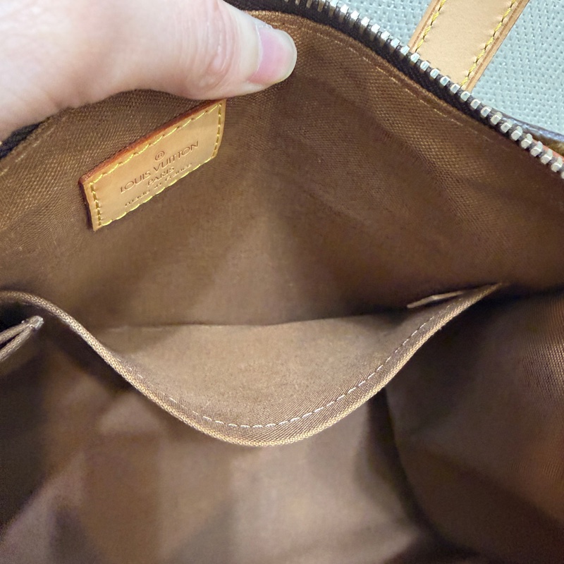 LV 原花金釦Popincourt Haut手提肩背包M40007-22