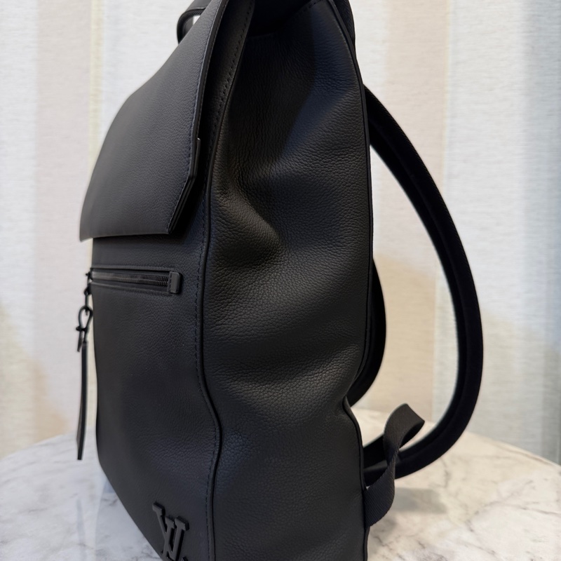 LV 黑牛皮黑釦Flap手提後背包M21367-3