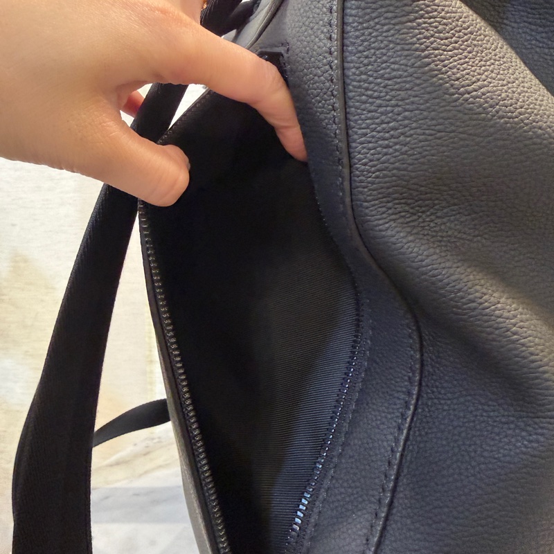 LV 黑牛皮黑釦Flap手提後背包M21367-20