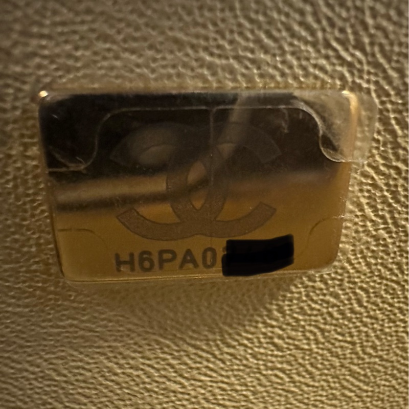 Chanel mini coco黃方胖晶片款-7