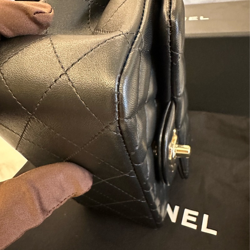 Chanel 經典mini coco方胖晶片款-4
