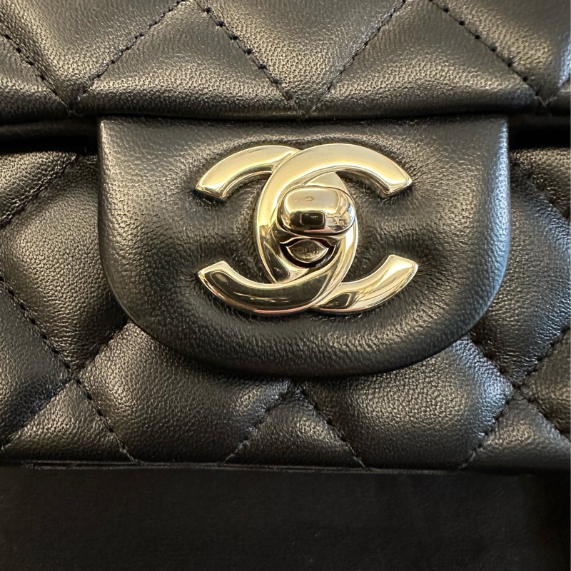 Chanel 經典mini coco方胖晶片款-12