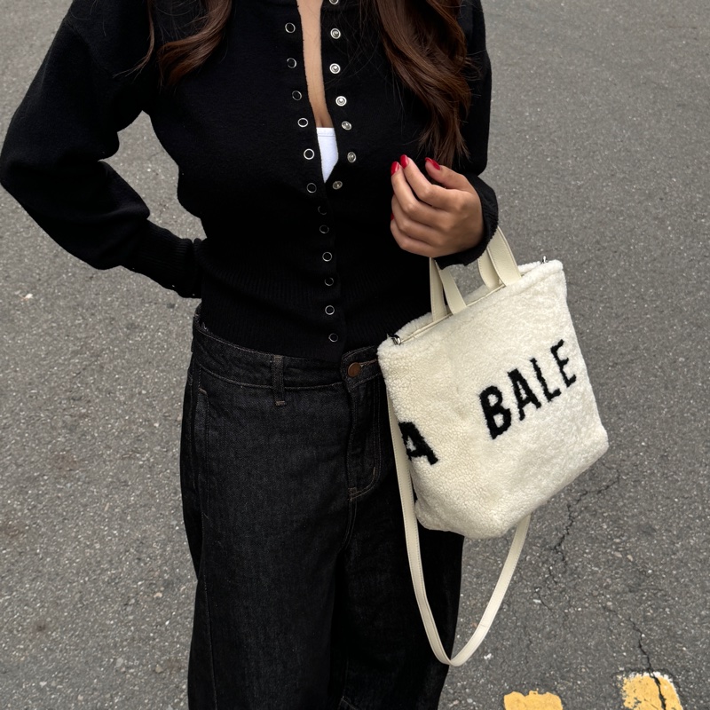 【全新品🎁】 Balenciaga 巴黎世家 毛毛限定款 斜背包（專櫃97,600）-21