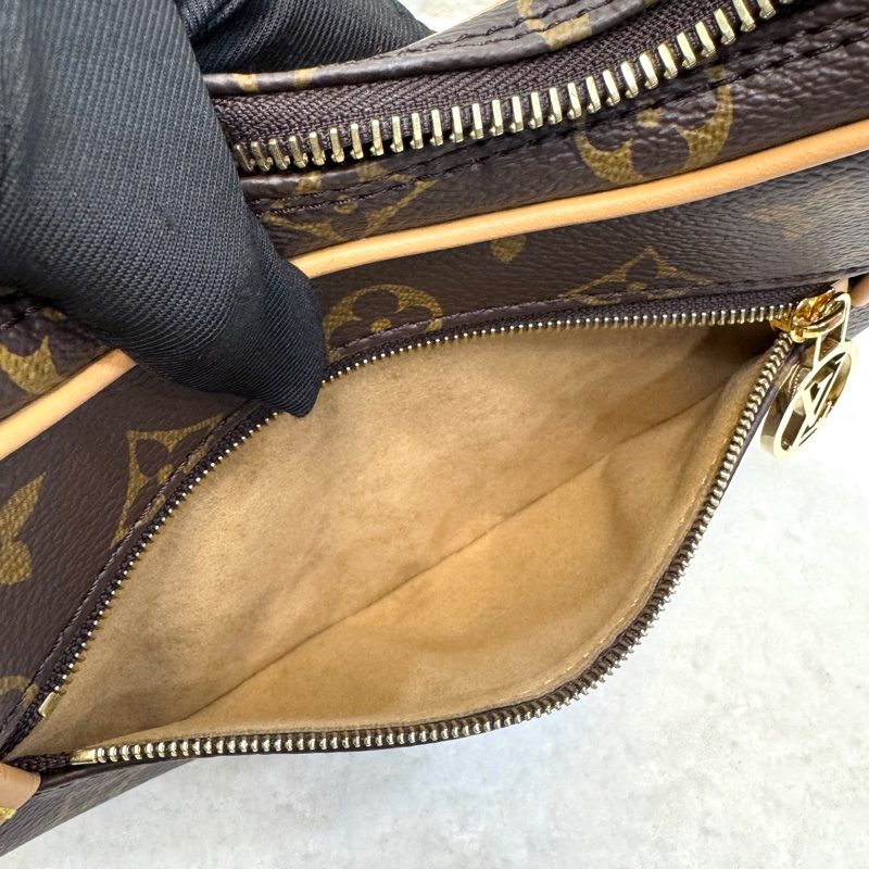Louis Vuitton LV Loop 月亮包 Monogram 老花鏈條腋下包 棕色 M81098-16