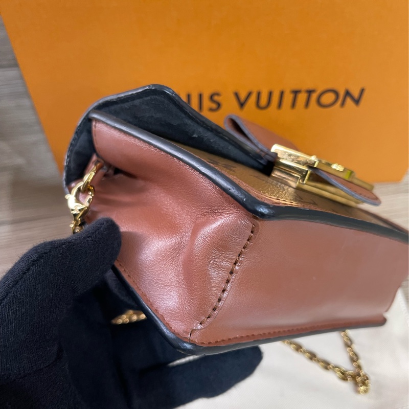 Lv經典達芙妮woc(台灣專櫃購入）-11