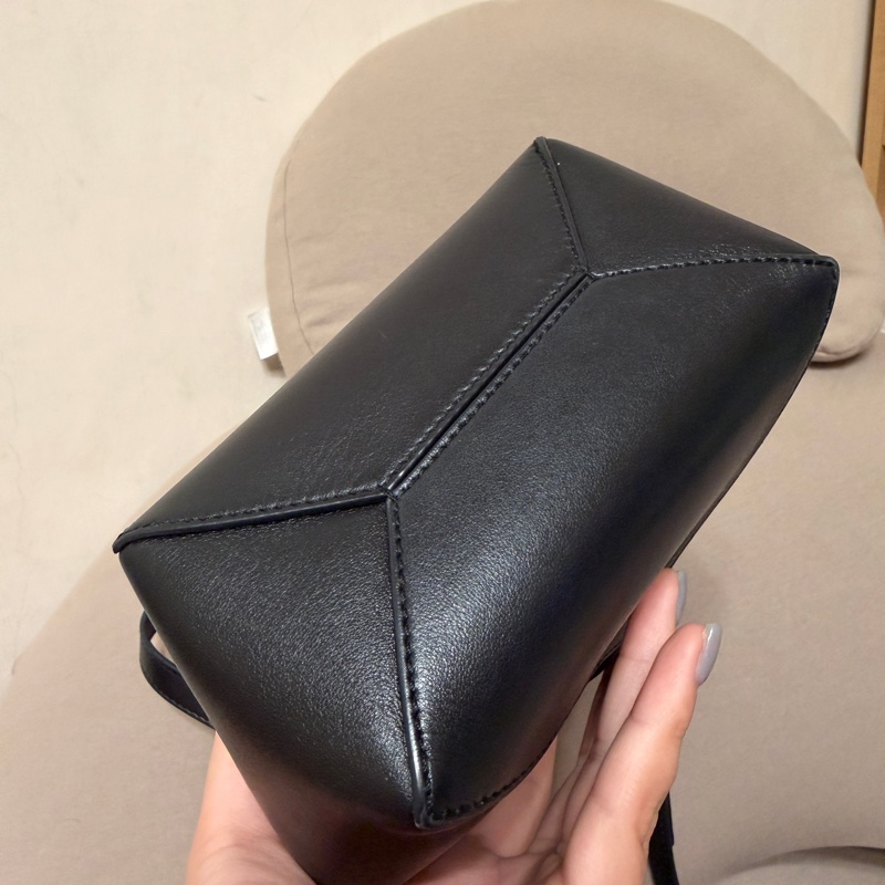 Loewe mini Puzzle tote黑色-3