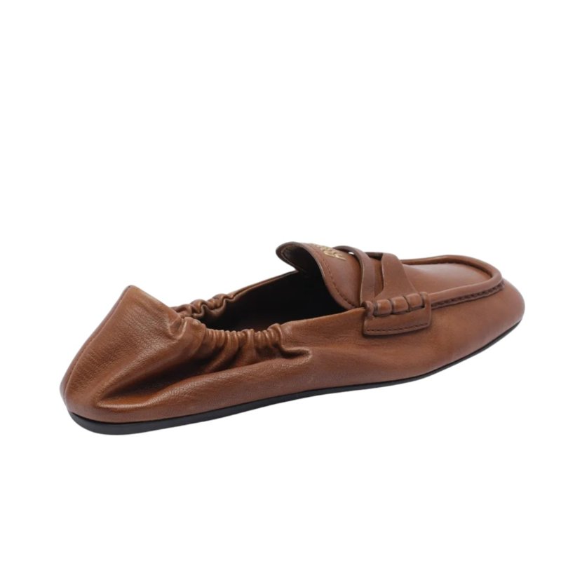 ✨2026季度全新✨Miu Miu 5D341E Ruches 納帕軟皮樂福鞋 橡樹棕﻿ IT 36.5/37/37.5/38/38.5 0-4