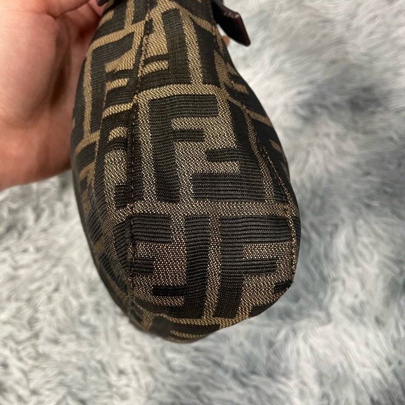 Vintage Fendi Baguette 經典老花法棍包 芬迪-11