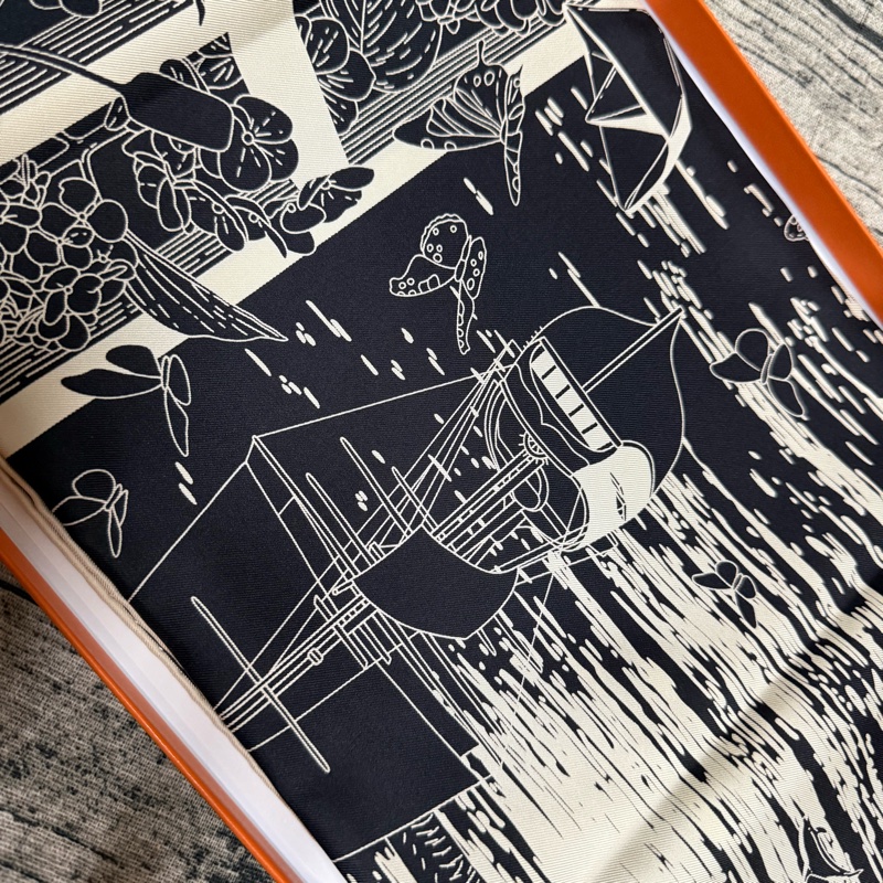 愛馬仕Hermes 2026春夏90絲巾詩意遨遊 黑金版-6