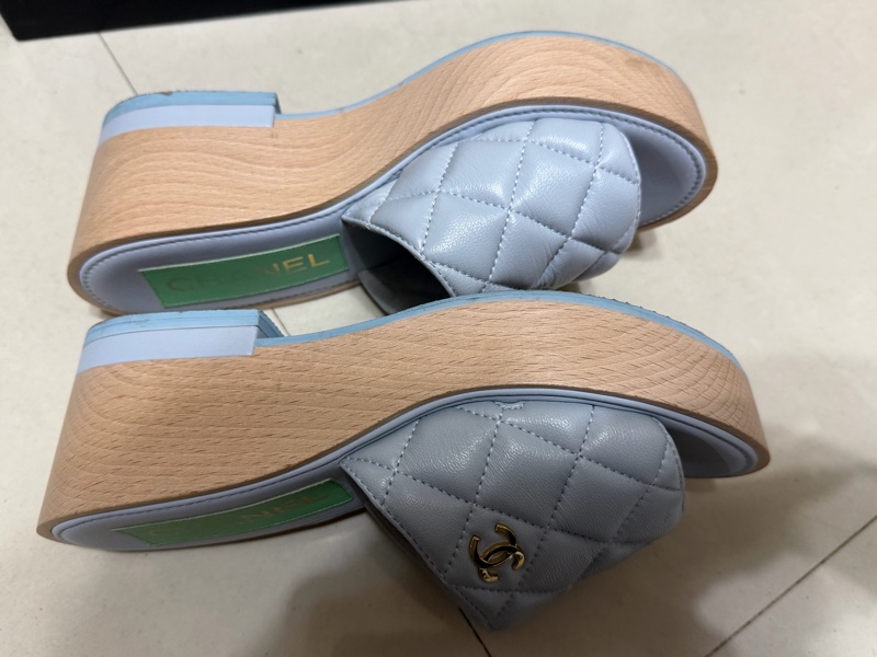 CHANEL 蜜兒拖鞋-21