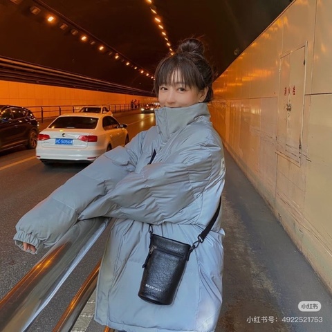 Balenciaga Bottle Holder 水桶包 10*18*9.5 9新配件肩帶 購證 吊牌 塵袋