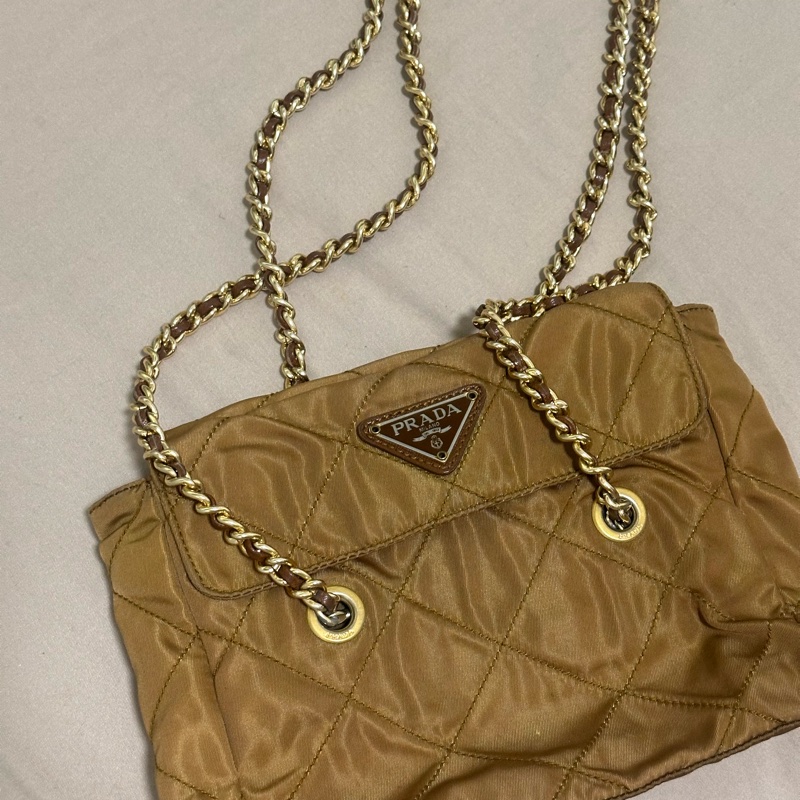 prada翻蓋降落傘20cm焦糖色-0