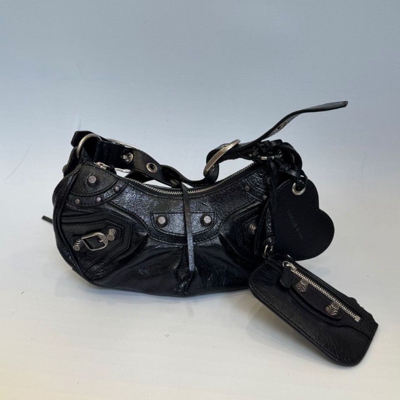 Balenciaga Le Cagole 黑銀鉚釘機車包 月牙包 26*16 9新配件塵袋-3