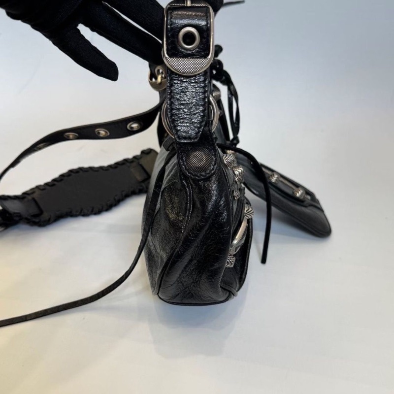 Balenciaga Le Cagole 黑銀鉚釘機車包 月牙包 26*16 9新配件塵袋-5
