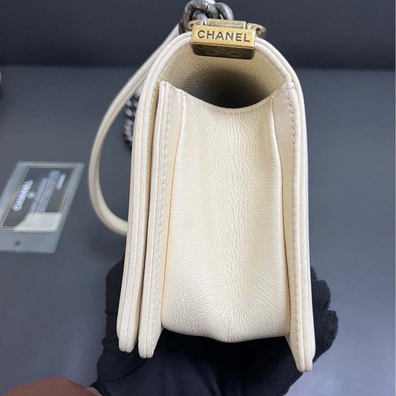 Chanel Leboy small 小號 奶油白-4