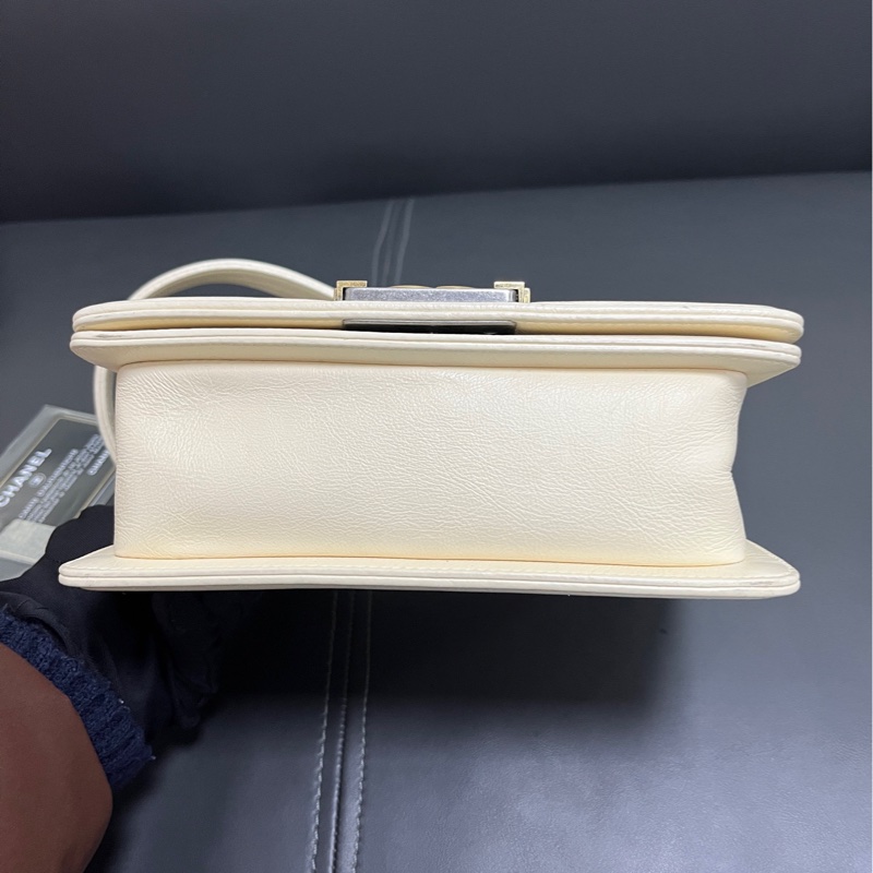 Chanel Leboy small 小號 奶油白-5