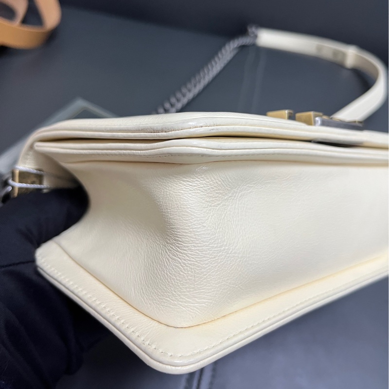 Chanel Leboy small 小號 奶油白-6