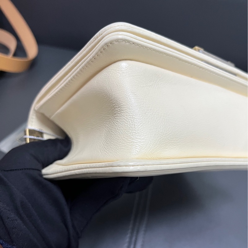 Chanel Leboy small 小號 奶油白-7