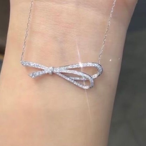TiffanyBOW系列滿鑽橫版蝴蝶結項鍊18K白金 鏈長41 cm 9新配件盒子-1