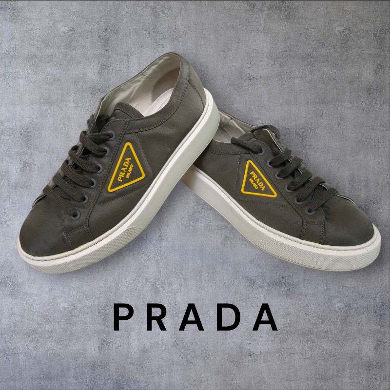 ‼️母親節狂降🫅‼️（原$9800）只到5/10⏰㊣✨ PRADA ✨**尺寸：9 1/2**軍綠 防潑水 綁帶 休閒鞋/二手鞋/二手精品/保證正品🌳二手樹屋🌳-0