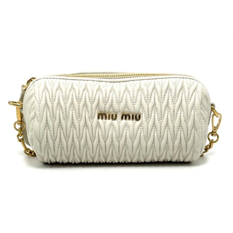 MIUMIU白色金扣羊皮手提 腋下圓筒包16*8*8 95新配件保卡 塵袋-3