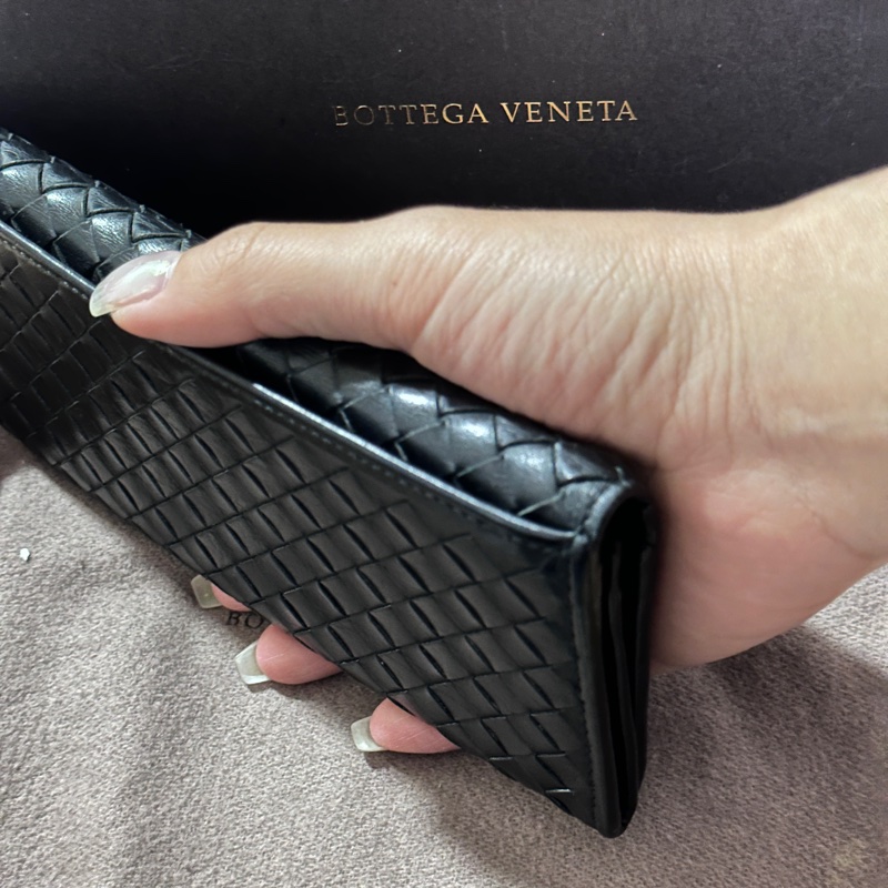 【9成新・全套配件】BV 經典墨黑編織小羊皮極簡長夾(剛完成頂級保養)-3