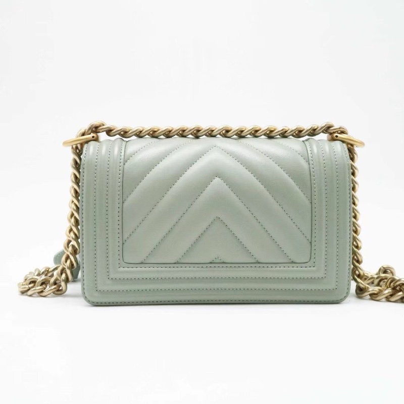 CHANEL 小號 BOY 鏈條包 超美薄荷綠氣泡綠 V紋小牛皮20*12*6.5 9新配件塵袋-4