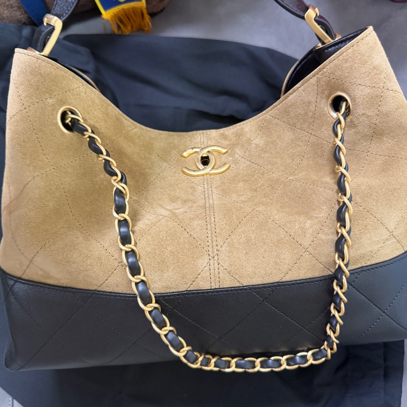 Chanel 26S 大熱門 棕色麂皮Hobo 小號-3