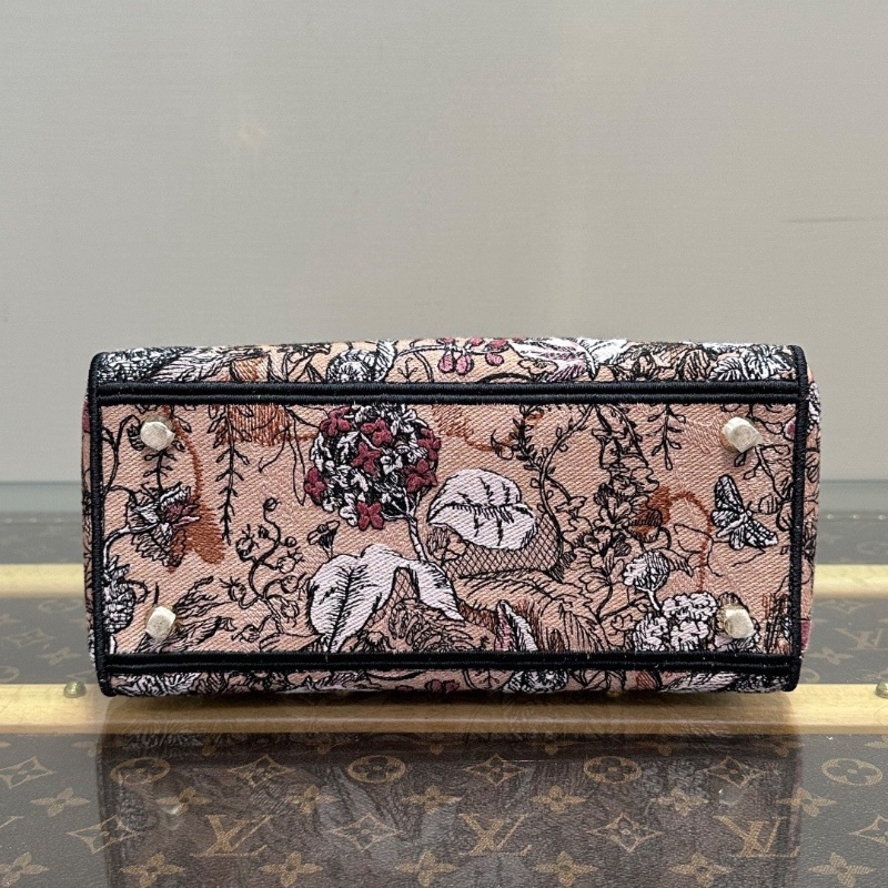 DIOR 魔法花園刺繡帆布五格 黛妃肩背斜背包24*20*12 98新配件肩帶 塵袋-4