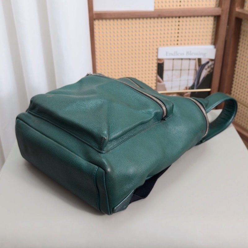 BURBERRY 深綠色全皮帆布後背包30*35*10.5 9新配件吊牌 卡冊-4