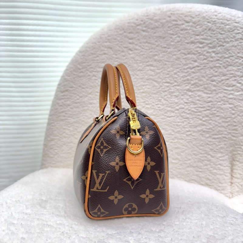 Louis Vuitton LV老花Monogram帆布 Speedy Bandouliere 20波士頓包 手提斜背包-4