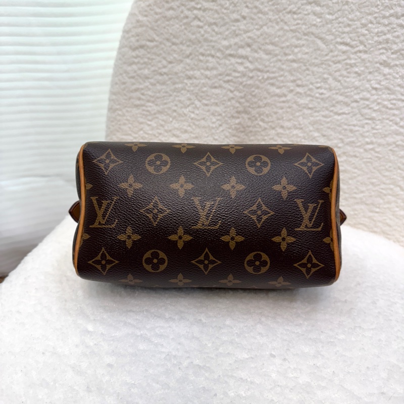 Louis Vuitton LV老花Monogram帆布 Speedy Bandouliere 20波士頓包 手提斜背包-6