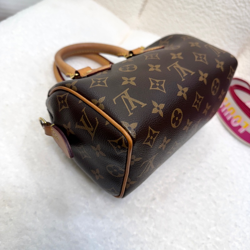 Louis Vuitton LV老花Monogram帆布 Speedy Bandouliere 20波士頓包 手提斜背包-11