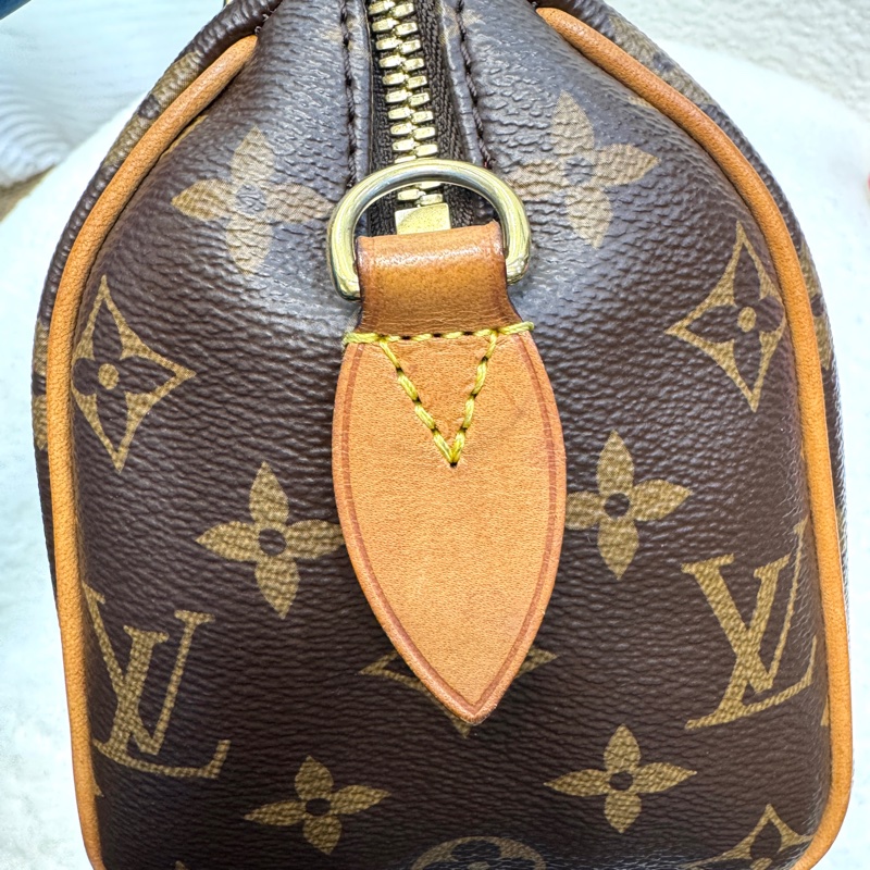 Louis Vuitton LV老花Monogram帆布 Speedy Bandouliere 20波士頓包 手提斜背包-21