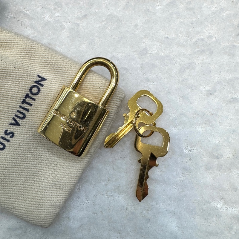 Louis Vuitton LV老花Monogram帆布 Speedy Bandouliere 20波士頓包 手提斜背包-24