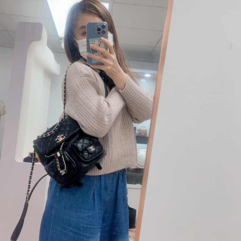 Chanel duma 20.5cm中號黑金雙肩包/青蛙包-12