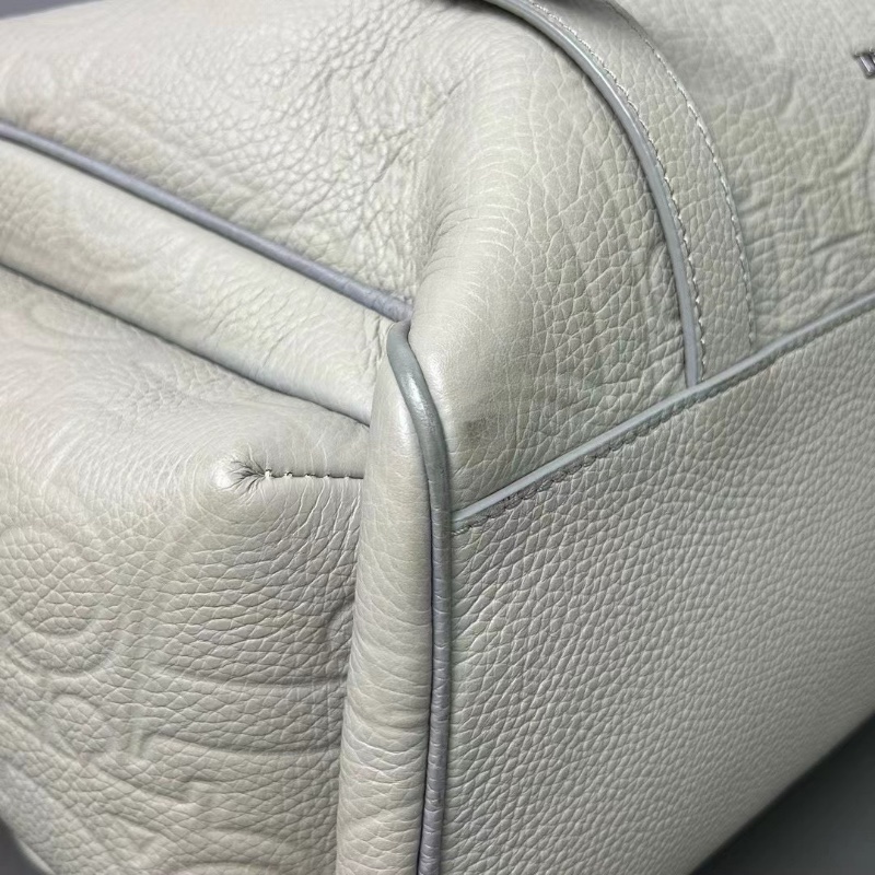 Dior Hit the Road 可調節肩帶抽繩開合米色雙肩包全皮壓花 後背包33*16*40cm 98新配件塵袋-6