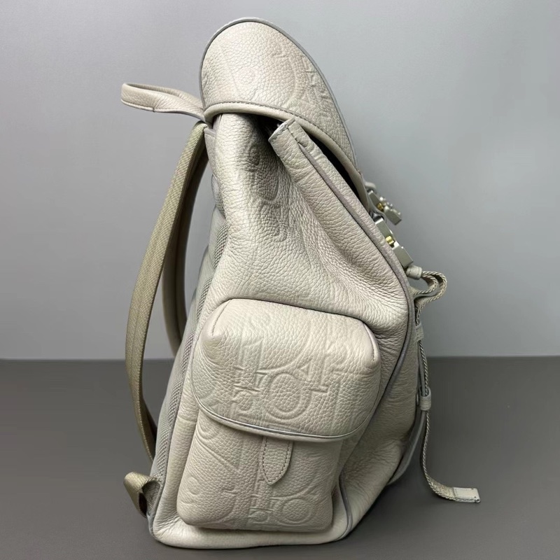 Dior Hit the Road 可調節肩帶抽繩開合米色雙肩包全皮壓花 後背包33*16*40cm 98新配件塵袋-7