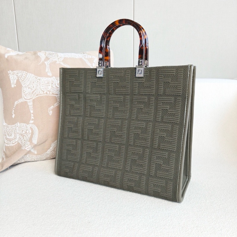 Fendi 聯名限定膠囊系列 Sunshine托特包tote 深綠色針織 玳瑁手柄36*31*15 99新配件塵袋 肩帶-5