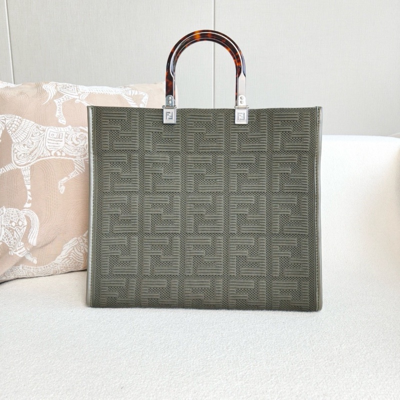 Fendi 聯名限定膠囊系列 Sunshine托特包tote 深綠色針織 玳瑁手柄36*31*15 99新配件塵袋 肩帶-6