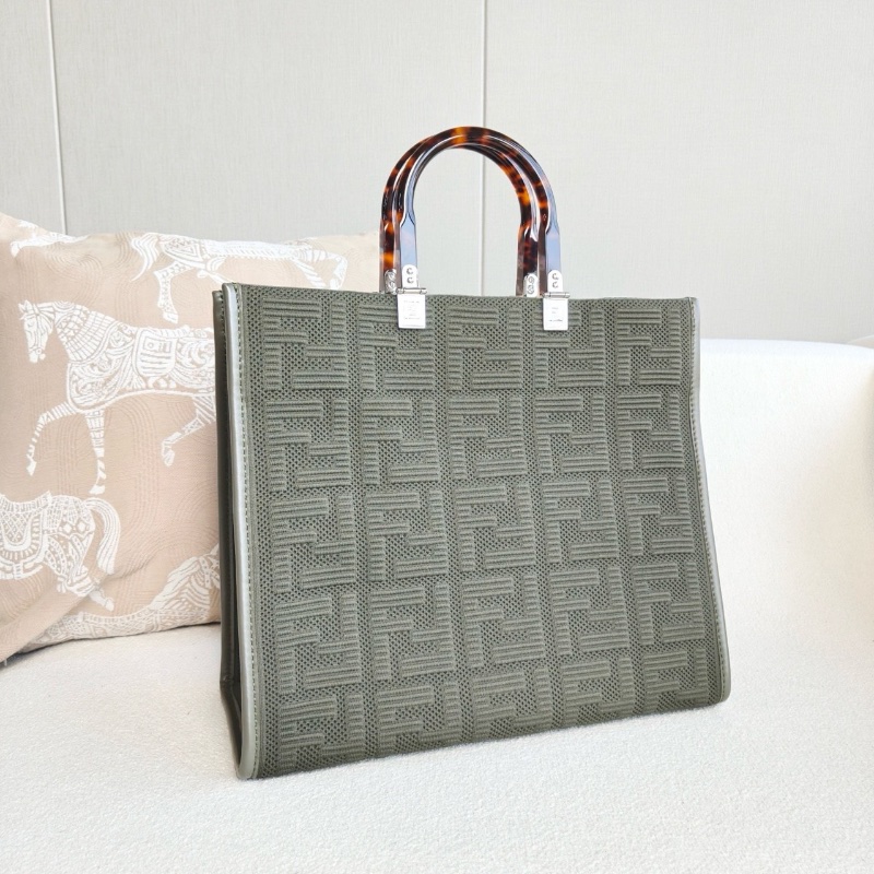 Fendi 聯名限定膠囊系列 Sunshine托特包tote 深綠色針織 玳瑁手柄36*31*15 99新配件塵袋 肩帶-7
