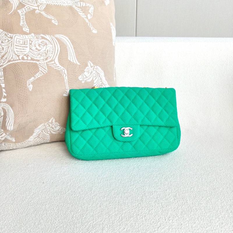 Chanel 針織cf中號綠色 銀扣 25*15*5 98新配件保卡 塵袋-6