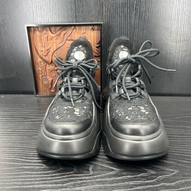 Louis Vuitton路易威登 archlight2.0 黑蕾絲 39碼-1