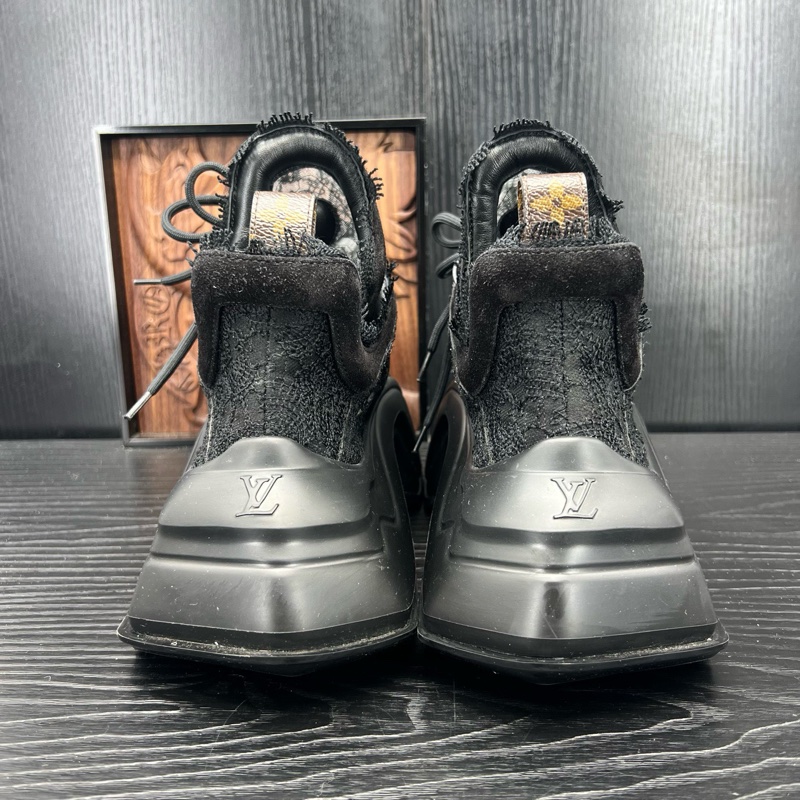 Louis Vuitton路易威登 archlight2.0 黑蕾絲 39碼-2
