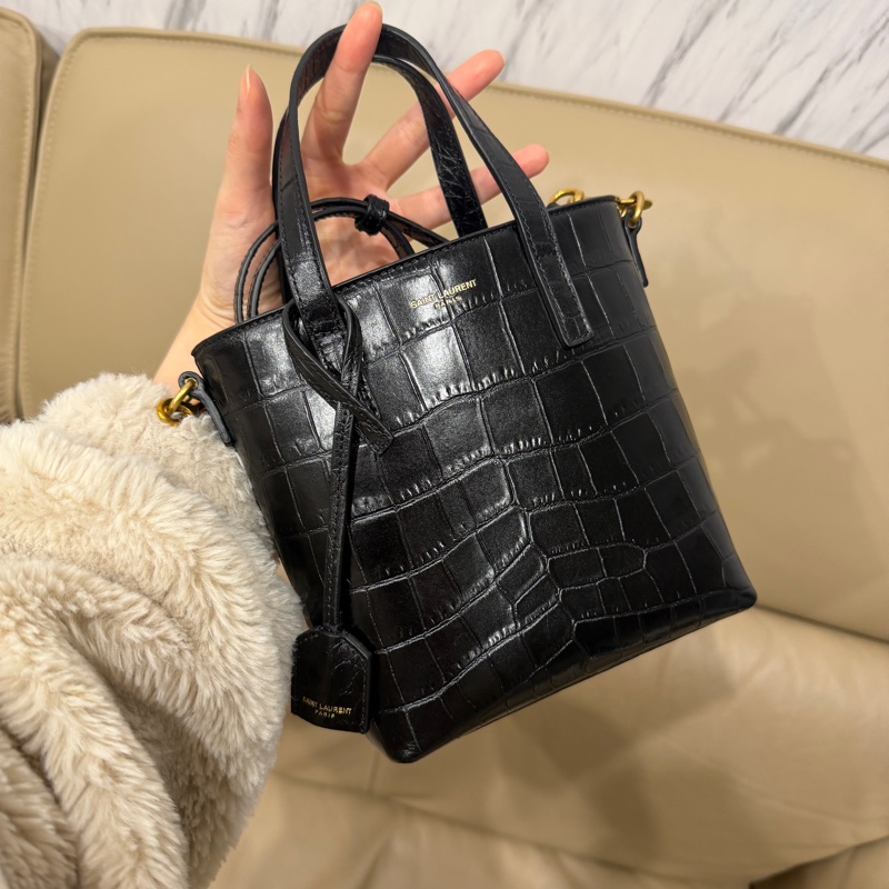 全新全配🈶購證❤️ ysl #黑金 #鱷魚壓紋 #琴譜包 mini #托特-4