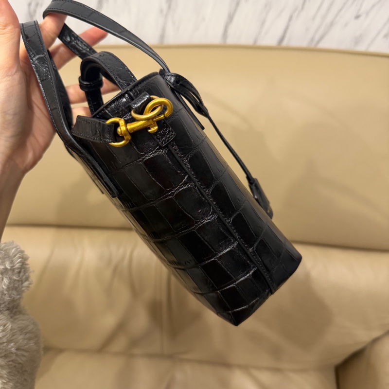 全新全配🈶購證❤️ ysl #黑金 #鱷魚壓紋 #琴譜包 mini #托特-7